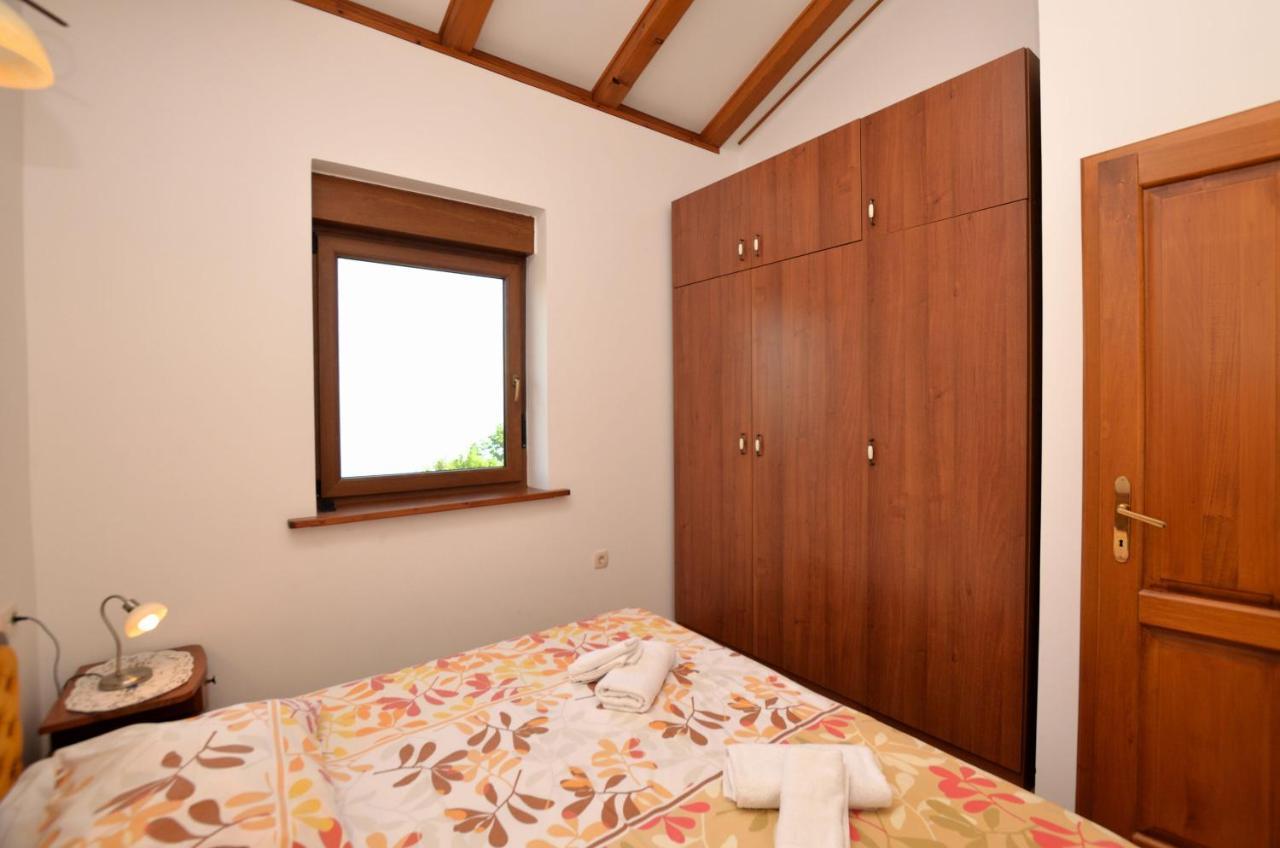 הוילה אופטיה House Pobri מראה חיצוני תמונה